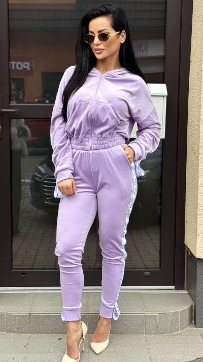 Bledofialová dvojdielna súprava