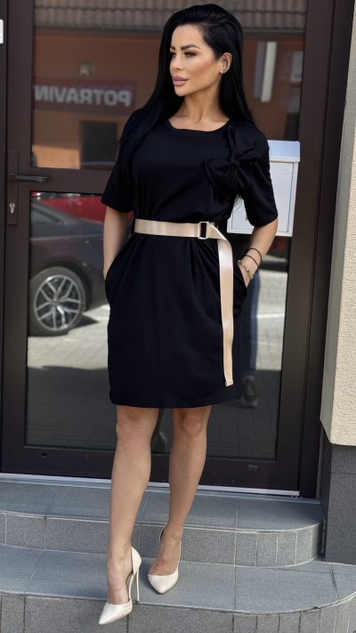 Čierna tunika s opaskom