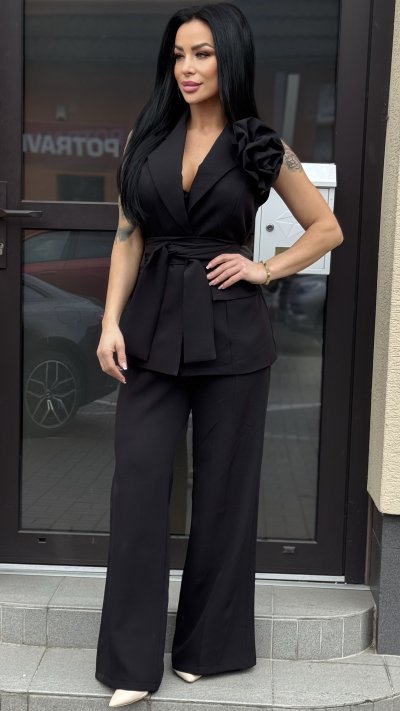 Čierny nohavicový kostým