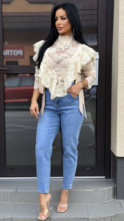 Čipkovaná Crop-top blúzka