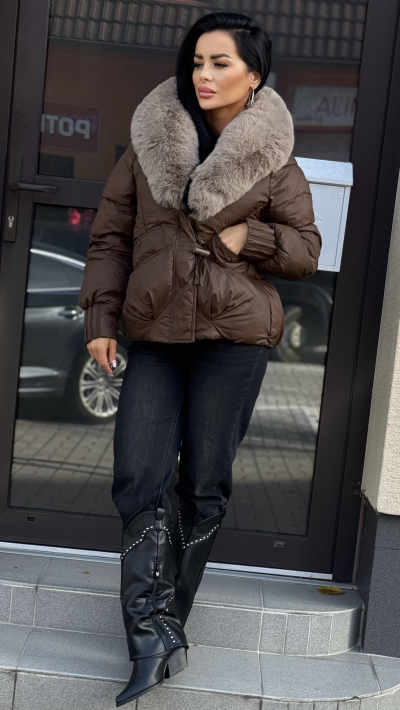Dámska  hnedá zimná bunda s kožušinou