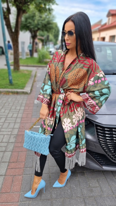 Dámsky kaftan so strapcami 