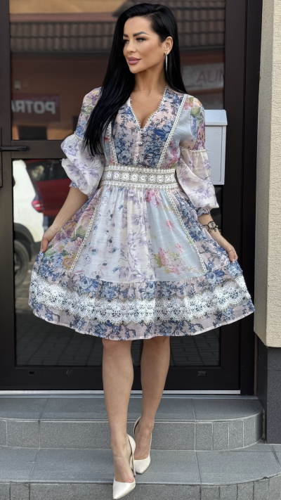 Farebné vzorované šaty 