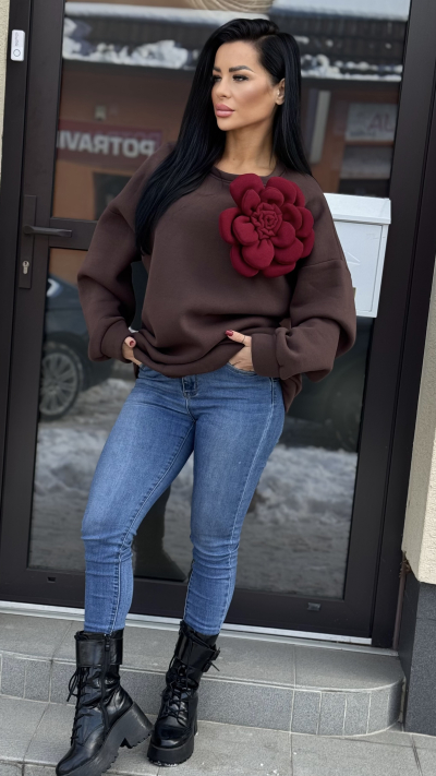 Hnedá mikina s 3-D kvetom