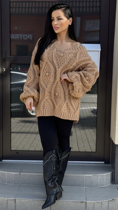 Oversize pletený sveter - karamelová farba 