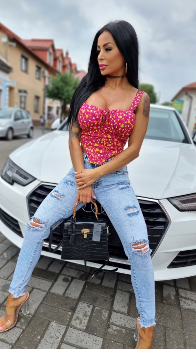 Ružový korzetový crop top 