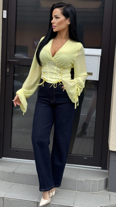 Žltý top s korzetovým efektom